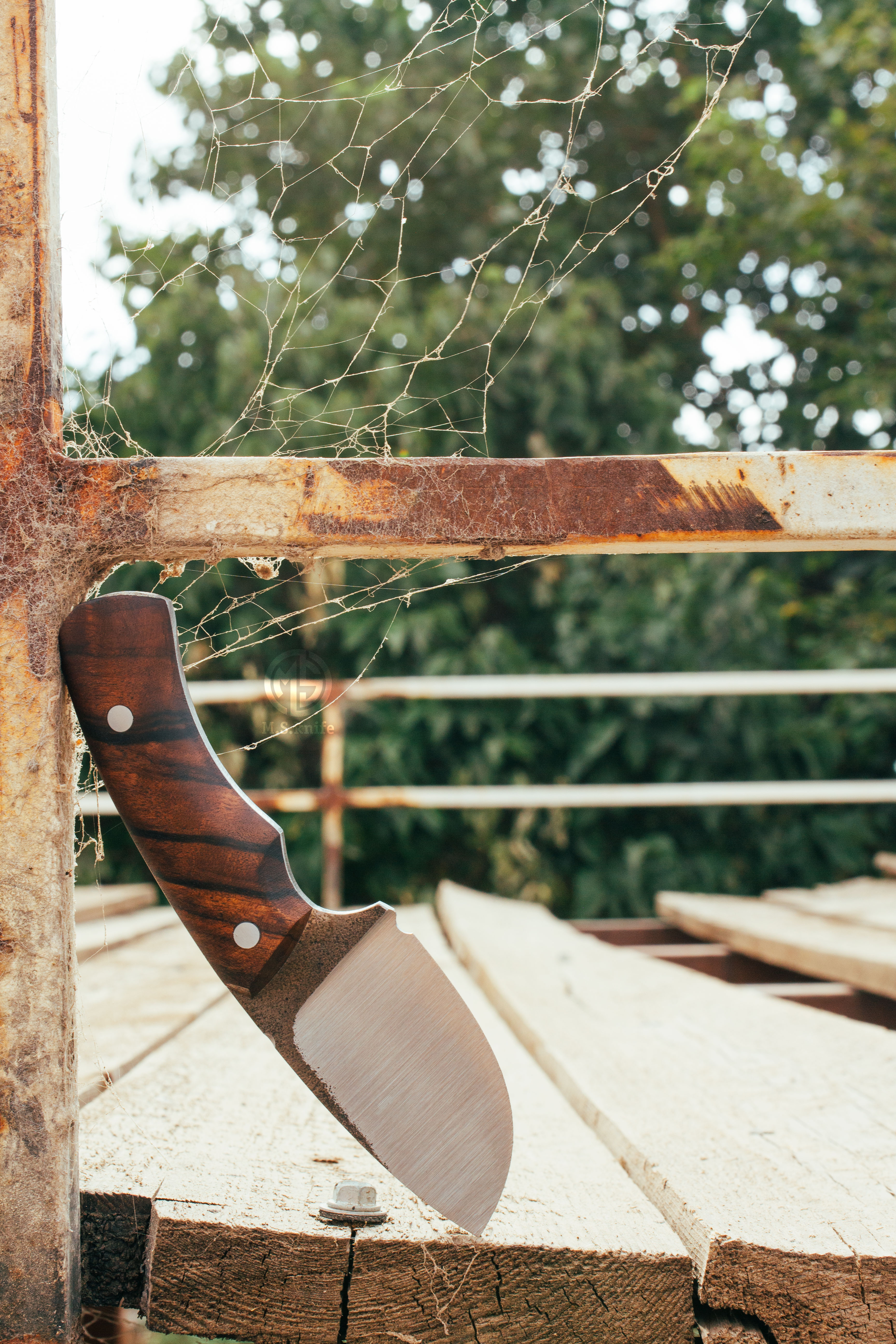 چاقوی نک نایف مدلwalnut T1